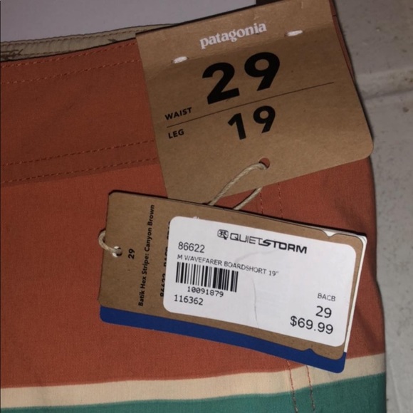 Men’s Patagonia board shorts - Picture 3 of 4